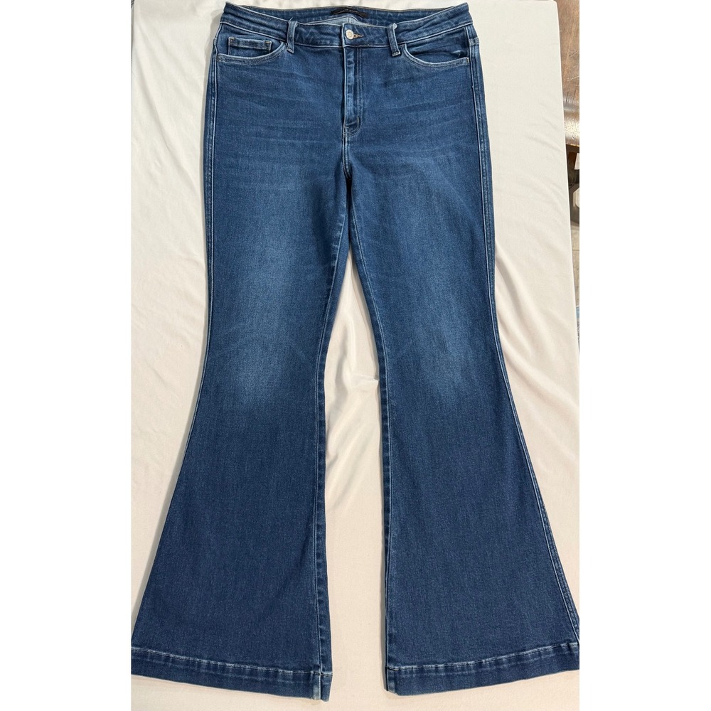 Flying Monkey Womens High Rise Super Flare Jeans Blue Medium Wash Size 32 Y4041X
